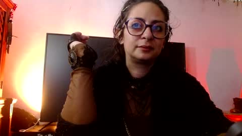 Serena Xyz online show from June 19, 5:30 pm