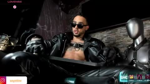 seth_0wner online show from May 7, 2:18 am