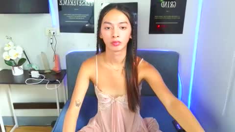 sexxyhotasianladyboy online show from May 24, 8:21 am