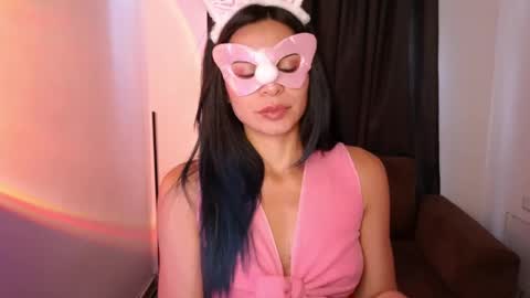  Angie   online show from May 7, 1:07 pm