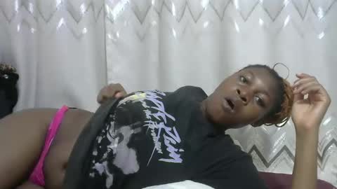 sexxytimmy2 online show from February 16, 4:09 am