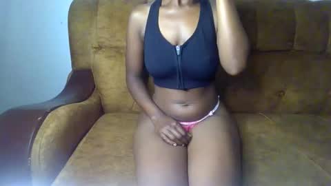 Ellahh online show from May 6, 3:12 am
