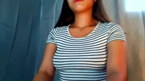Maisie online show from July 1, 10:29 pm