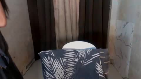 TYRA 3 online show from May 30, 2:10 am
