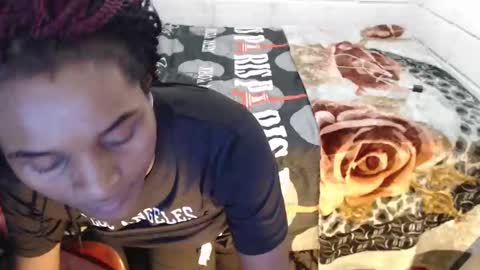 sexyjustin202 online show from May 13, 2:43 am