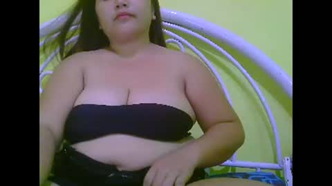 sexykittymom online show from May 26, 3:56 am