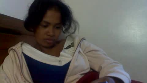 sexylarra12 online show from June 5, 6:52 am