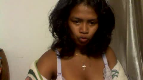 sexylarra12 online show from May 18, 4:07 am