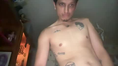 sexylatinoguy24 online show from July 5, 4:52 am