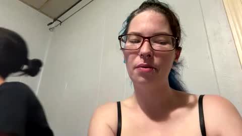 sexymilf42088 online show from December 11, 3:35 am