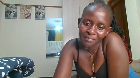 sexyreddebony online show from December 23, 3:55 pm