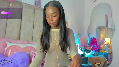Shanel online show from May 14, 1:42 pm