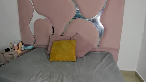 Sharith online show from June 2, 11:29 pm
