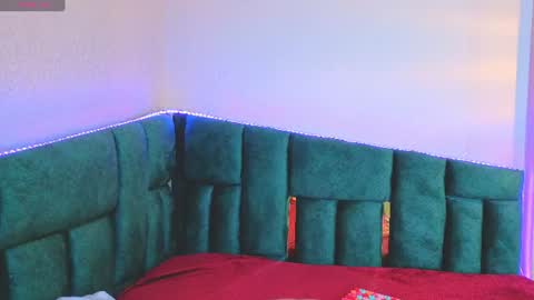 sheilly_brown online show from June 20, 11:00 pm