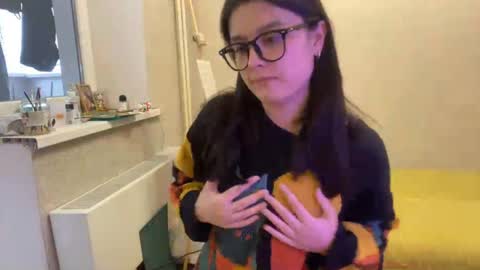 Marie online show from May 31, 2:38 pm
