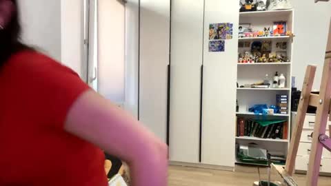Marie online show from May 5, 2:23 pm