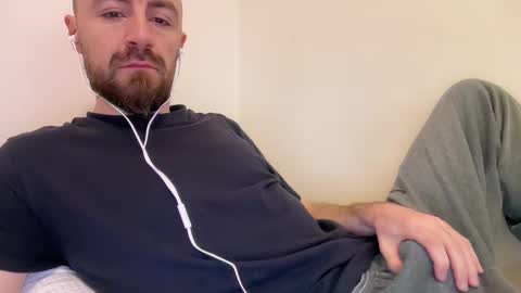 show_jizzness online show from February 6, 8:18 am