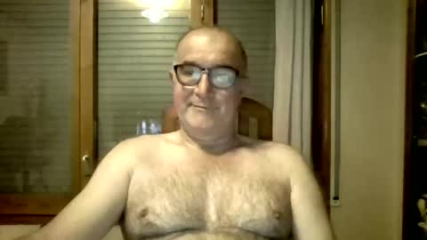 shymmy10 online show from May 31, 3:38 am