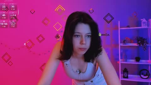 sia_moon1 online show from May 31, 6:42 pm