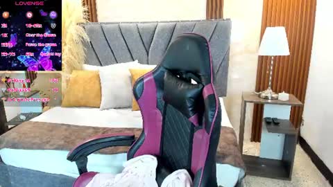 Sienna online show from July 11, 10:24 pm