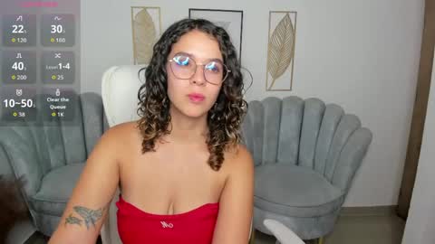 siiena online show from June 4, 11:22 pm