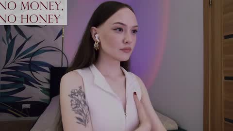 Goddess Sirena online show from May 19, 9:11 pm