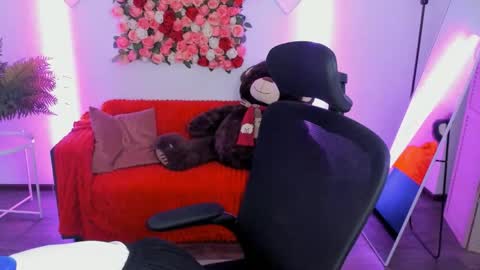 Si online show from May 18, 7:09 pm