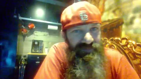 sitonmybeardxxx online show from July 12, 6:44 pm