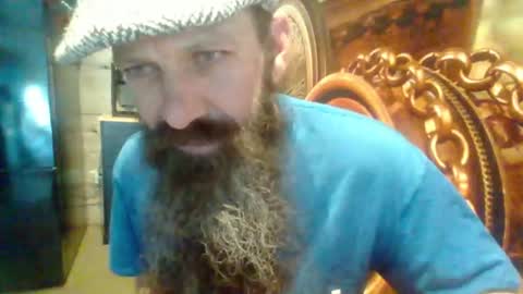 sitonmybeardxxx online show from July 3, 12:04 am