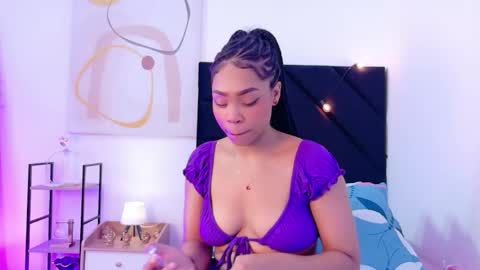 SAMANTHA  online show from May 27, 2:41 am