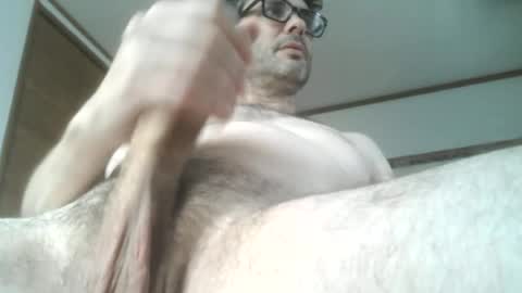 slambo001 online show from June 24, 8:32 am