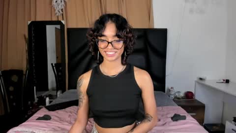 slutty_venus7 online show from June 30, 11:24 pm