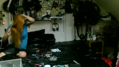 smokeslut365 online show from June 26, 8:03 pm