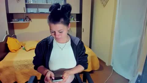 Soffy online show from April 29, 5:12 am