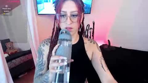 Sofi online show from July 8, 9:51 pm