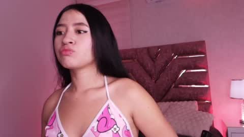 sofia gomes online show from May 27, 11:51 am