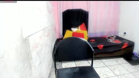 sofialadys online show from June 15, 9:07 pm