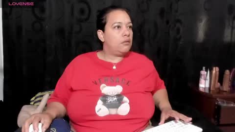 Vicky  online show from May 12, 12:36 pm