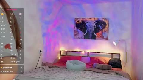 softy_bunny online show from June 17, 6:13 pm
