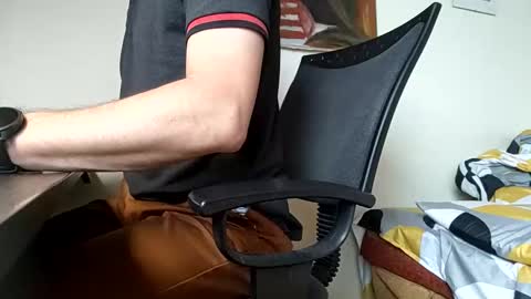sonicegay online show from June 10, 9:41 am