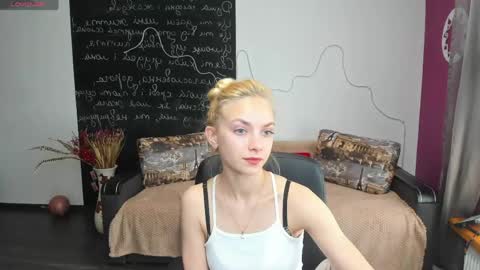 Sonya online show from May 29, 5:49 am