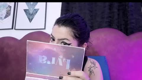sophia hottie online show from April 24, 2:52 pm