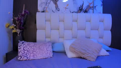 sophiaa10 online show from July 13, 7:17 pm