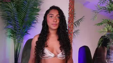 Juliana online show from May 24, 12:12 pm