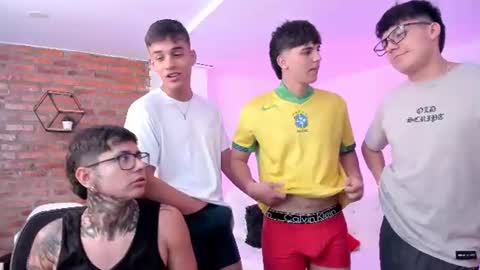 Gabo Lucas and Justin online show from June 19, 8:15 pm