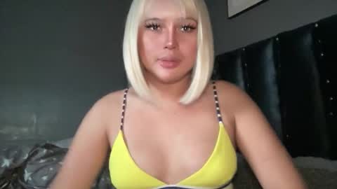 specialgirlxxx online show from May 26, 9:04 am