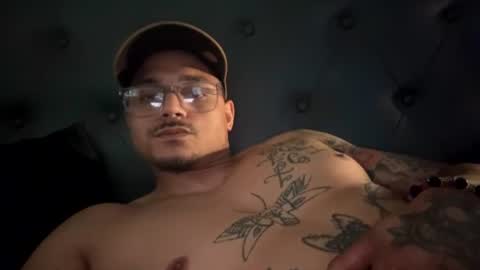 spicypapi9411 online show from July 18, 11:07 pm