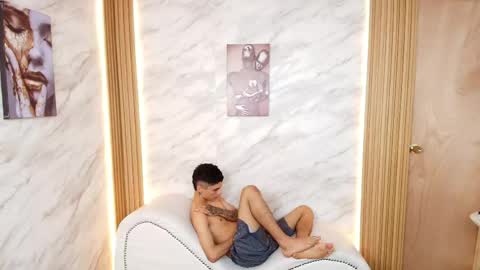 spoiledprincess_ online show from May 11, 4:04 pm