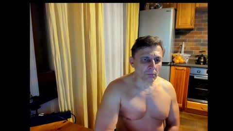 stacattoff online show from June 3, 10:59 pm
