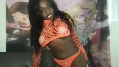 starjewelsxo12 online show from May 5, 2:56 pm
